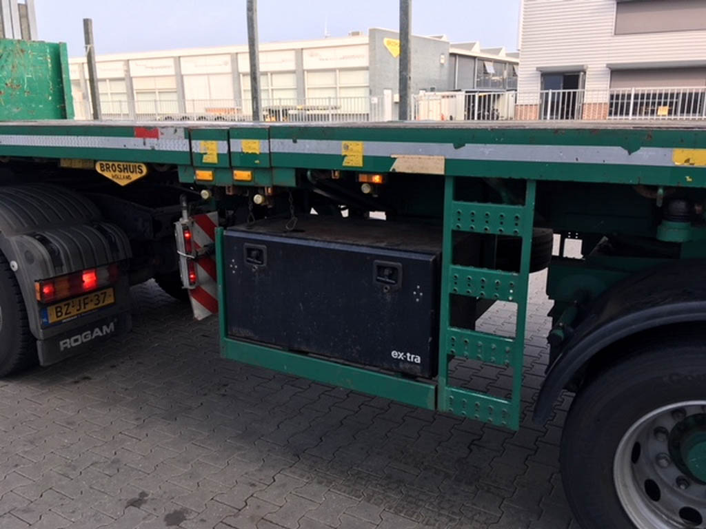 Broshuis 4AOU-58-3 Triple Trailer Ref. 186--4